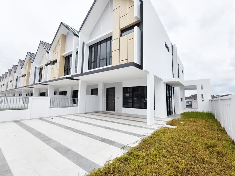 Jual Rumah Pusaka Rumah End Lot di Johor